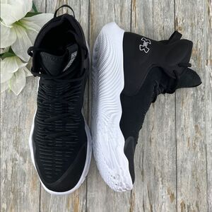 Women’s Under Armour Flow Highlight Volleyball Sneakers Shoes Size 12.5